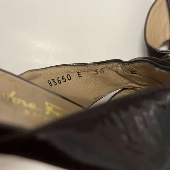 Salvatore Ferragamo Women's Brown Leather Mules EU 36